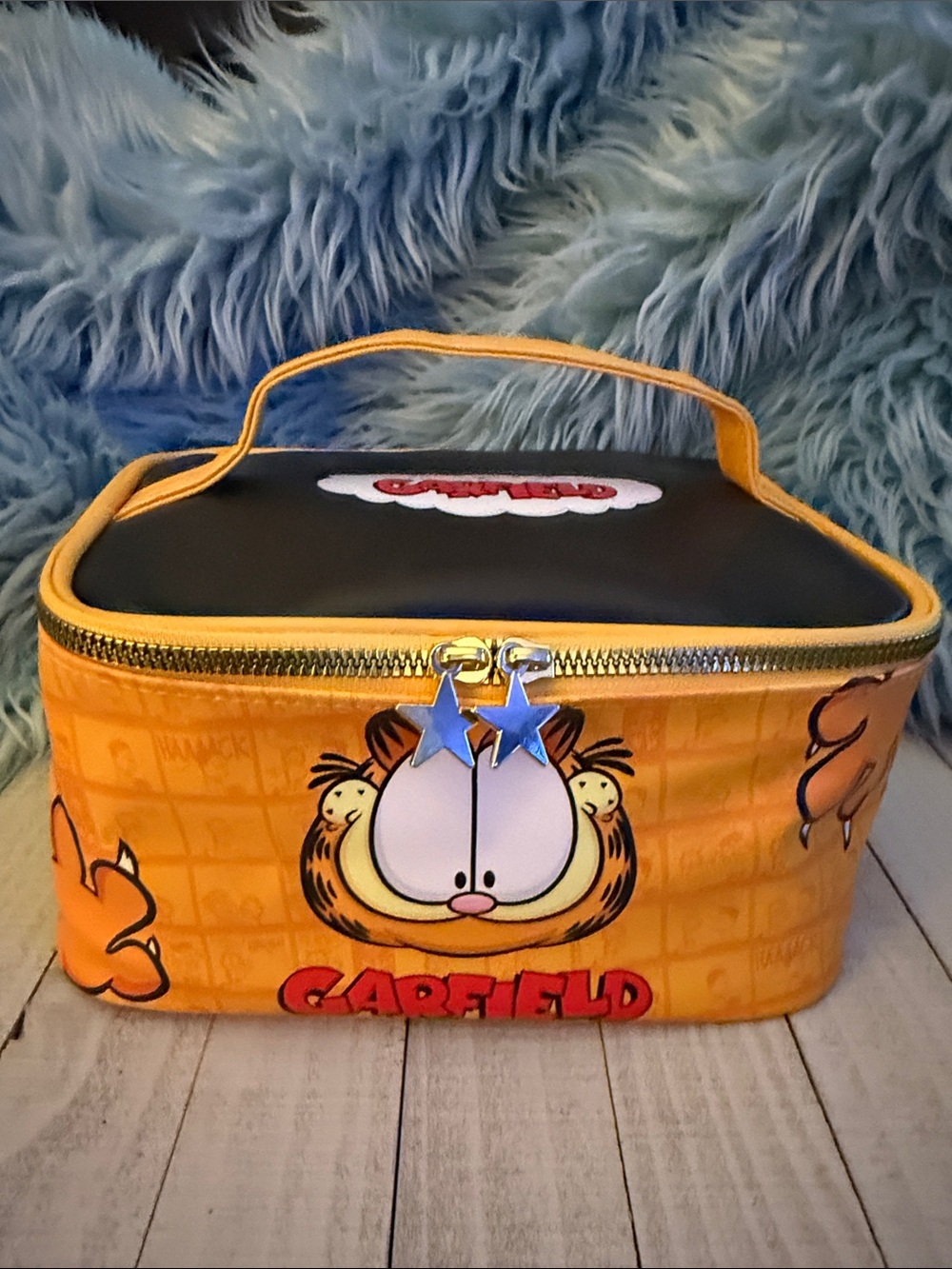 Makeup bag